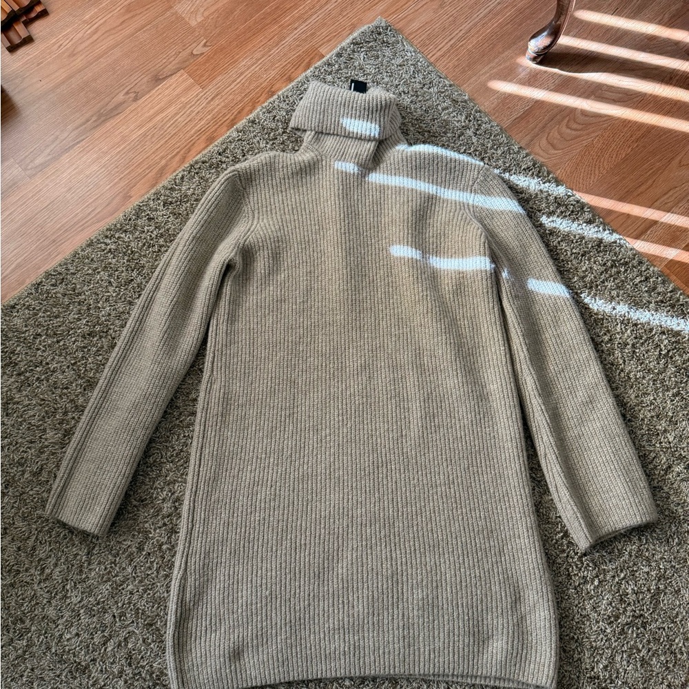 BRAND NEW STEVE MADDEN SWEATER DRESS 💞